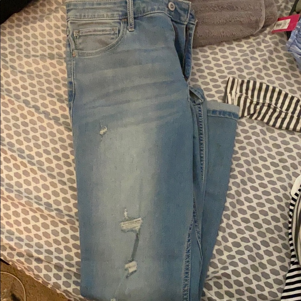 Hollister jeans